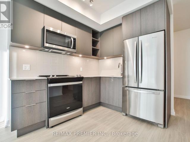 apartment at 502 – 25 HOLLY STREET