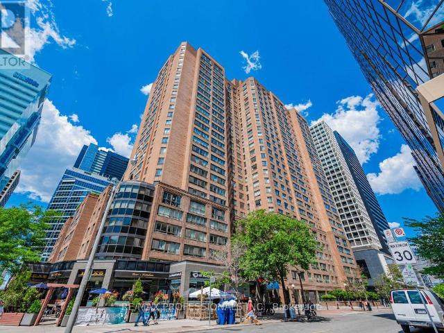 apartment at 502 633 BAY STREET, Toronto, Ontario, M5G2G4