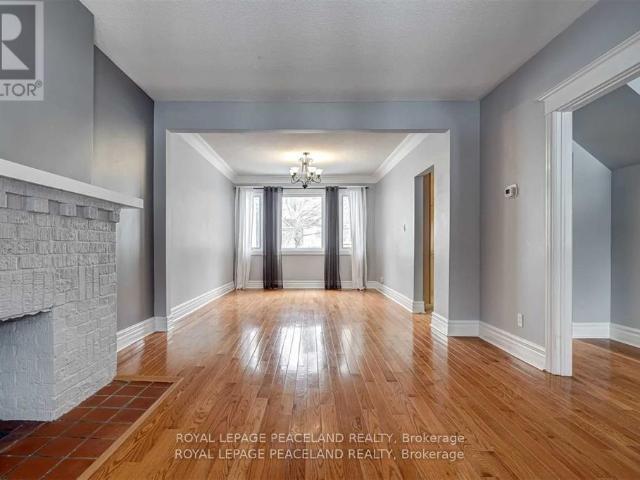apartment at 50 MANOR ROAD E