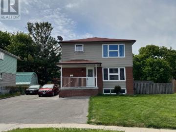 apartment at 516 HARRIS COURT