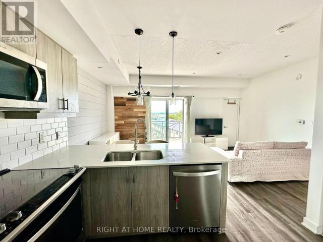 apartment at 516 16 MARKLE CRESCENT, Hamilton, Ontario, L9G0H4