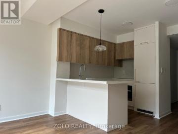 apartment at 516 96 ST PATRICK STREET, Toronto, Ontario, M5T1V2
