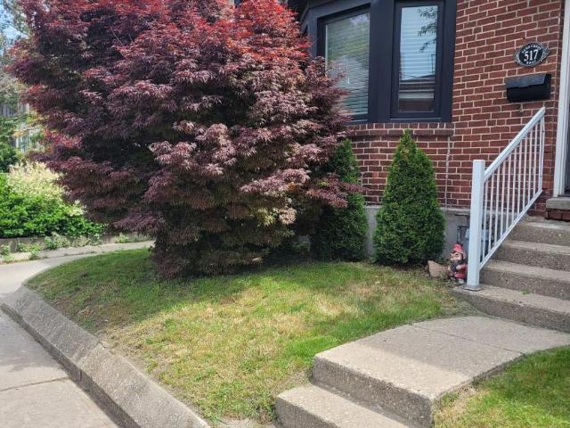 apartment at 517 RUNNYMEDE ROAD