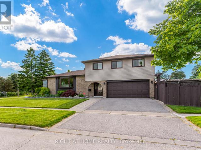 apartment at 51 LEWIN CRESCENT, Ajax, Ontario, L1S3A2