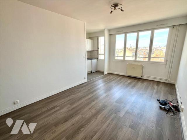 Apartment at 51 Reims, REIMS, 51100, France