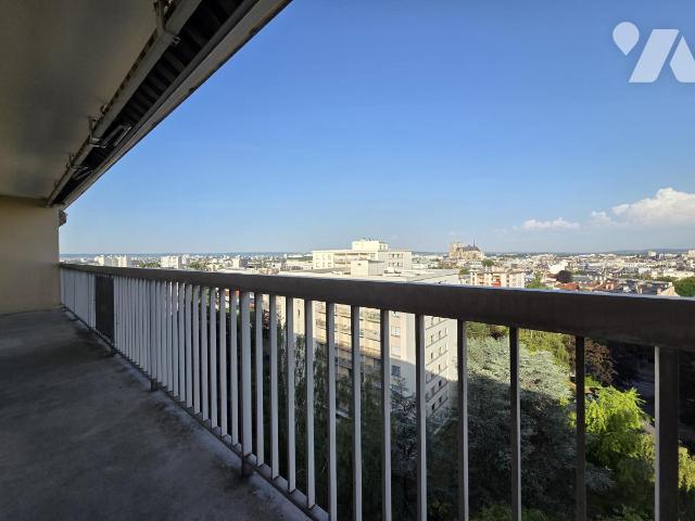 Apartment at 51 Reims, REIMS, 51100, France