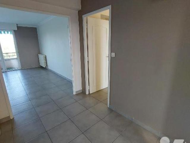 Apartment at 51 Reims, REIMS, 51100, France
