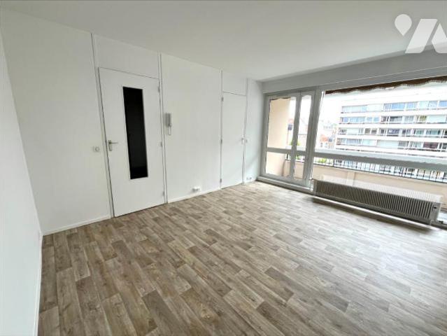 Apartment at 51 Reims, REIMS, 51100, France