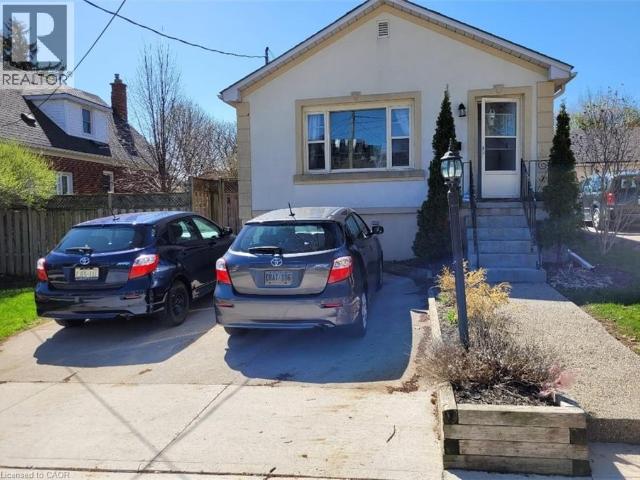 apartment at 51 TALBOT Street, Kitchener, Ontario, N2M2A8