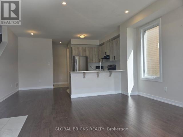apartment at 524 OLDENBURG AVENUE, Ottawa, Ontario, K0A2Z0