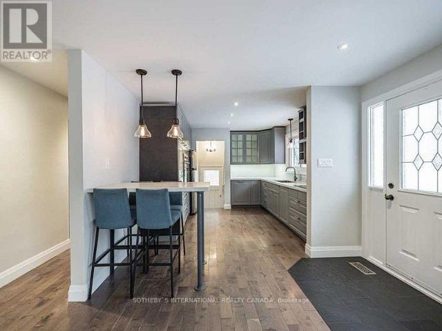 apartment at 525 DYNES ROAD, Burlington, Ontario, L7N2V1