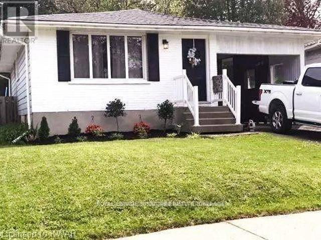 apartment at 521 HAVELOCK DRIVE