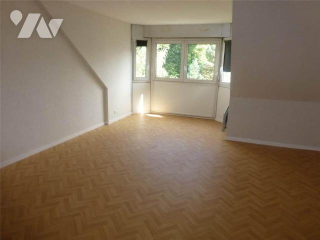 Apartment at 53 Laval, LAVAL, 53000, France