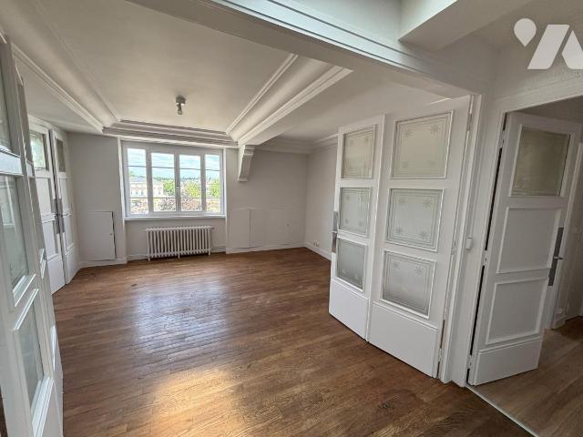Apartment at 53 Laval, LAVAL, 53000, France