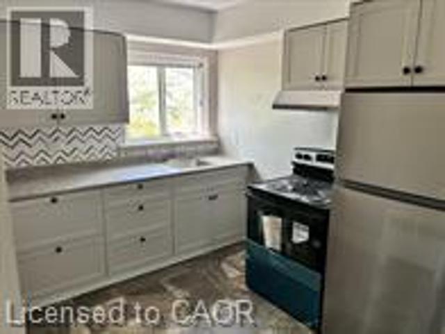apartment at 5473 ONTARIO Avenue Unit# 5, Niagara Falls, Ontario, L2E3S4
