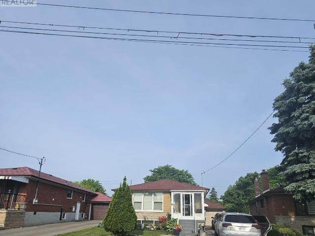 apartment at 54 BRANTWOOD DRIVE, Toronto, Ontario, M1H2G6