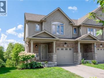 Kitchener, Ontario - Garden, Deck, Parking
