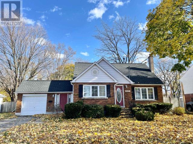 apartment at 5594 WOODLAND BOULEVARD, Niagara Falls, Ontario, L2G5K7