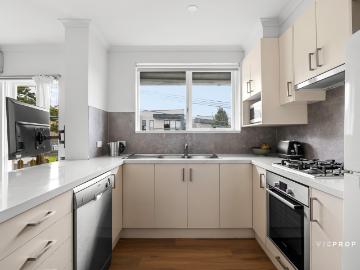 Apartment at 5/504 Moreland Road, BRUNSWICK WEST, Australia