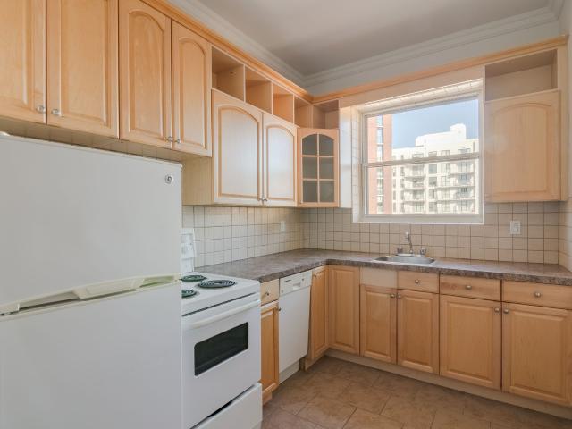 apartment at 5530 Cote Saint Luc Road Notre Dame De Grace Montreal H3X 2C8