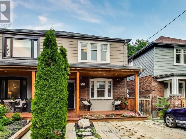 apartment at 55 BILLINGS AVENUE, Toronto, Ontario, M4L2S3