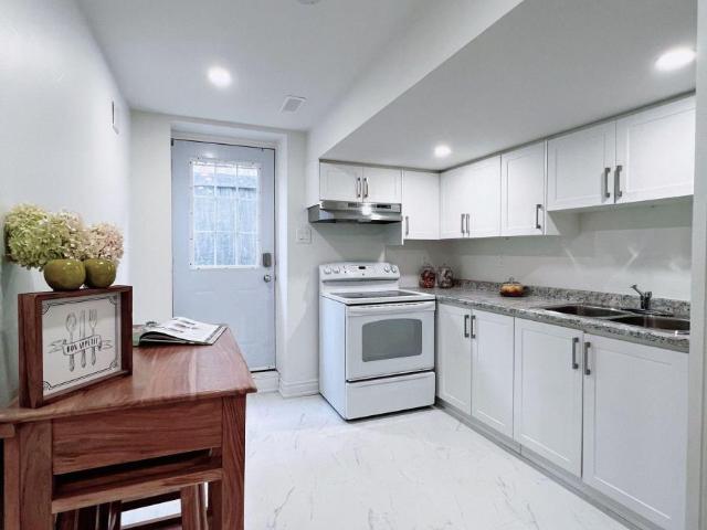apartment at 565 INDIAN SUMMER BASEMENT TRAIL