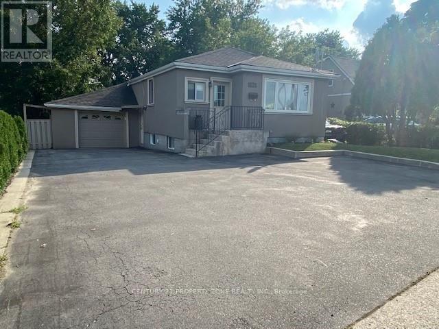 apartment at 561 MOHAWK ROAD W