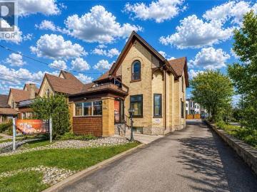 apartment at 561 QUEEN Street S Unit# upper, Kitchener, Ontario, N2G1W9