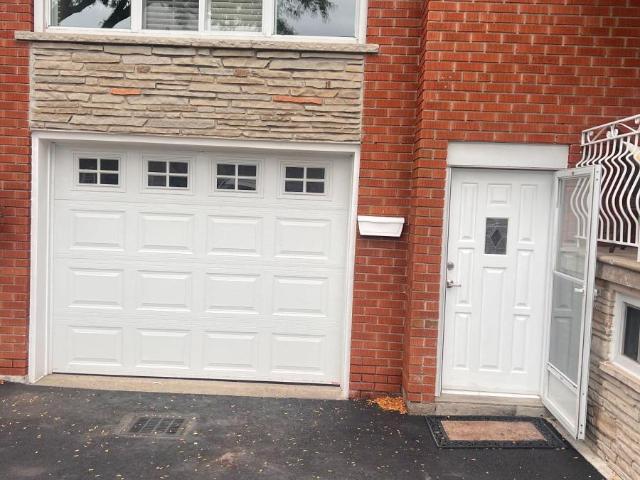 apartment at 57 STARVIEW DRIVE, Toronto, Ontario, M9M1K7