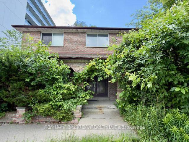 apartment at 589 SHEPPARD AVENUE E, Toronto, Ontario, M2K1B4