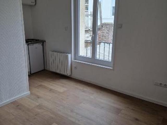 Apartment at 59 Cambrai, CAMBRAI, 59400, France