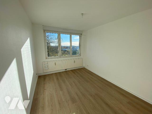 Apartment at 59 Douai, DOUAI, 59500, France