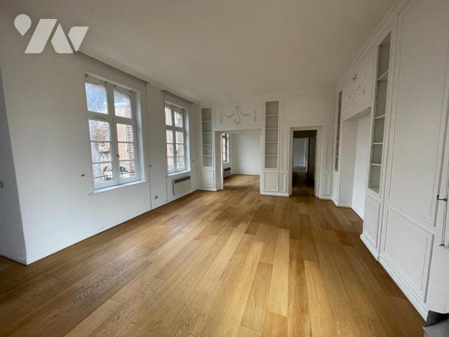 Apartment at 59 Lille, LILLE, 59000, France