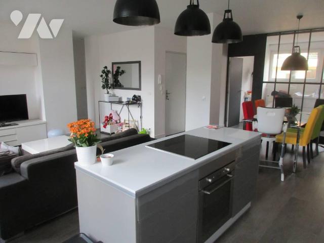 Apartment at 59 Madeleine, LA MADELEINE, 59110, France