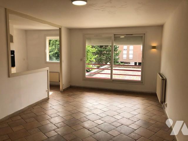 Apartment at 59 Saint Amand les Eaux, ST AMAND LES EAUX, 59230, France