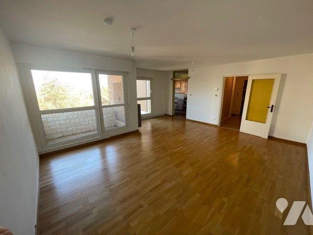 Apartment at 59 Saint Saulve, ST SAULVE, 59880, France