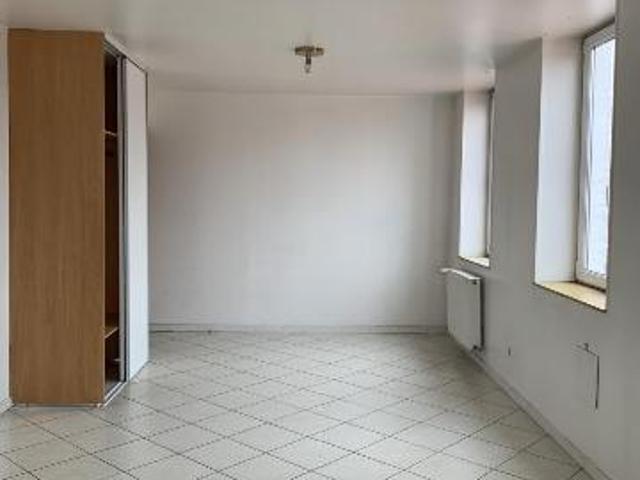 Apartment at 59 Provin, PROVIN, 59185, France