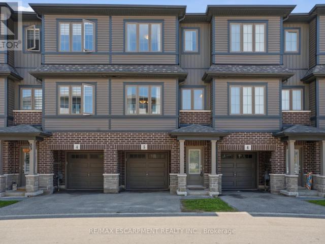 apartment at 5 – 124 COMPASS TRAIL