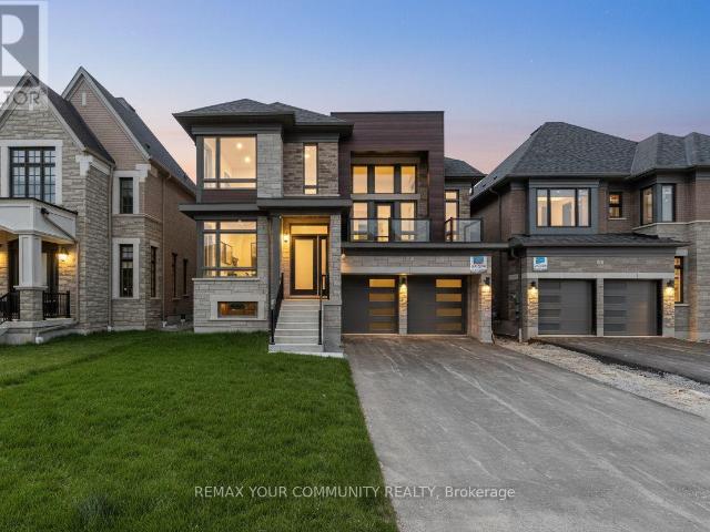 apartment at 5 GARRIOCK HALL AVENUE, King, Ontario, L7B1K5
