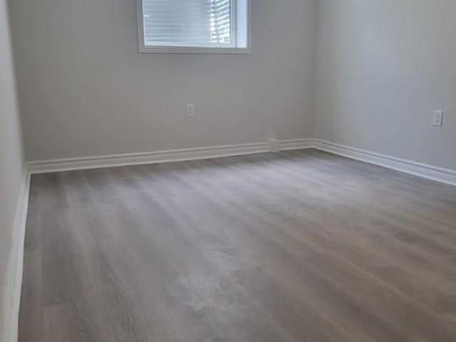 apartment at 5 GREENWOOD CRESCENT