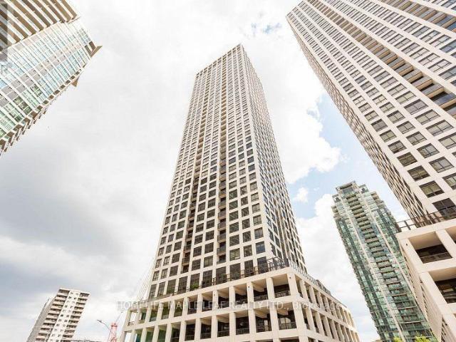apartment at 604 30 ELM DRIVE W, Mississauga, Ontario, L5B0N6