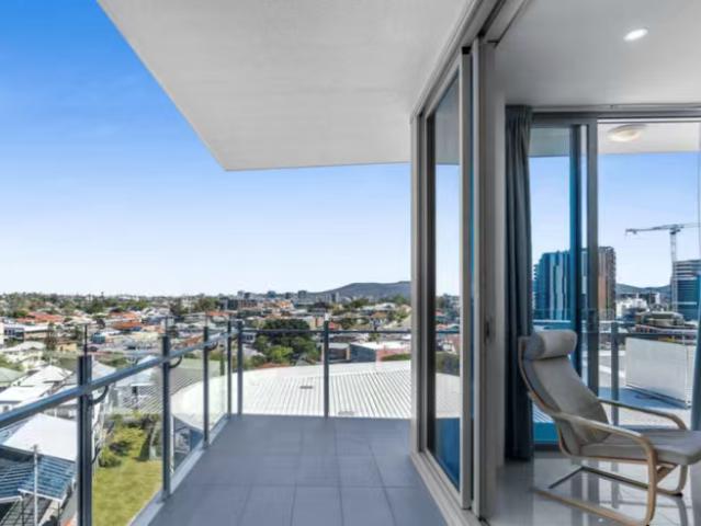 apartment at 606 32 Russell Street, South Brisbane, Australia