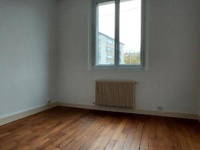 Apartment at 60 Compiègne, COMPIEGNE, 60200, France