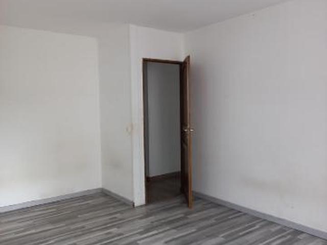 Apartment at 60 Chapelle en Serval, LA CHAPELLE EN SERVAL, 60520, France