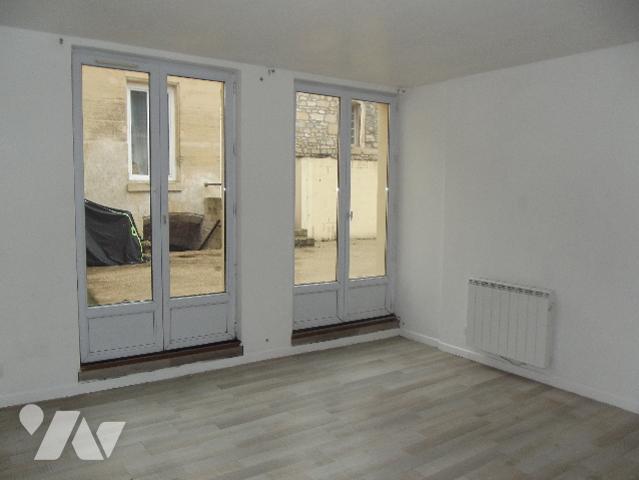 Apartment at 60 Angy, ANGY, 60250, France