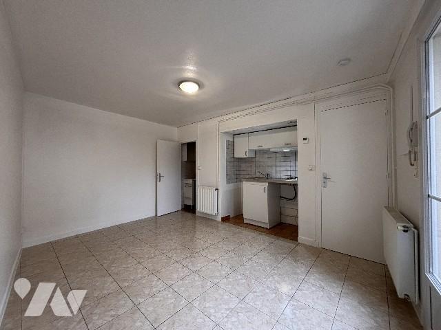 Apartment at 60 Thiers sur Thève, THIERS SUR THEVE, 60520, France