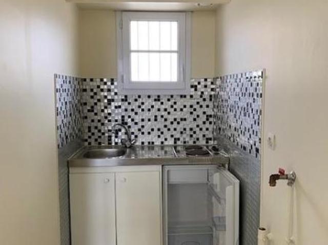 Apartment at 60 Thourotte, THOUROTTE, 60150, France