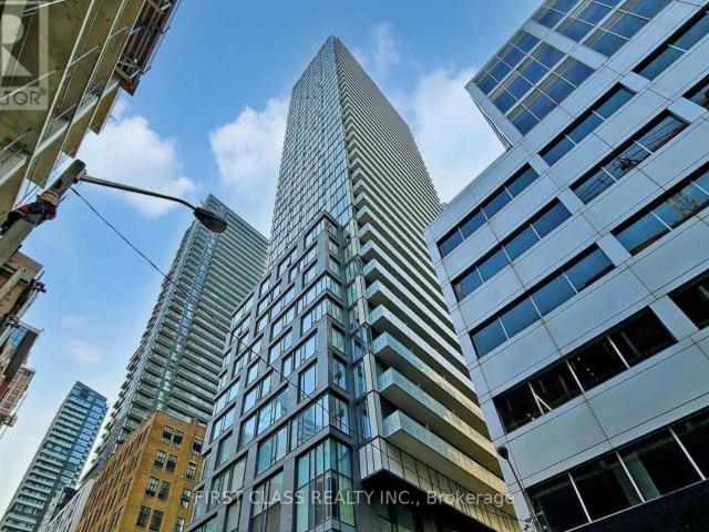apartment at 617 – 101 PETER STREET