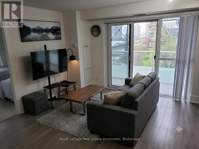 apartment at 611 300 FRONT STREET W, Toronto, Ontario, M5V0E9