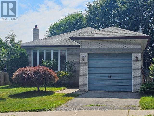 apartment at 61 HOLLYHEDGE DRIVE, Toronto, Ontario, M1J1X2
